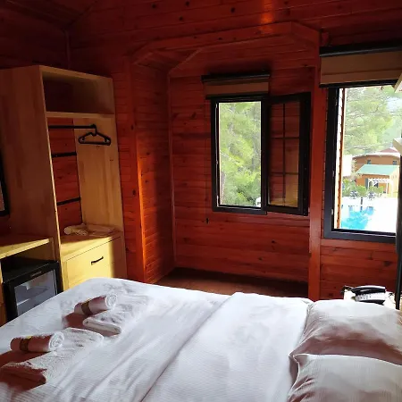 Hotel Babylontown Olympos